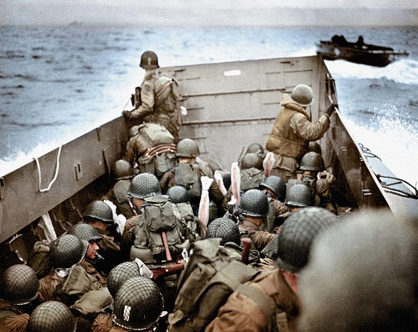 WW II, historical, war, world war, second world war, operation Overlord, Overlord, invasion, troops, landing craft, boat, LCVP, Omaha Beach, June, 1944, soldiers, military, weapons, arms, Saint Laurent sur Mer, allies, Allied Forces, Normandy, France, Euro