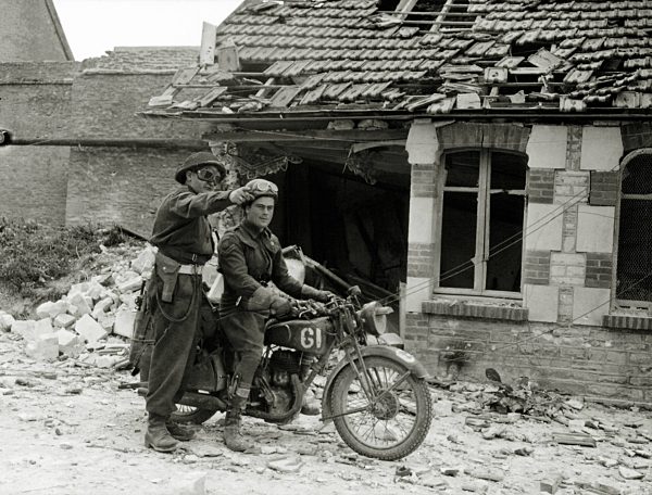 WW II, historical, war, world war, second world war, operation Overlord, Overlord, invasion, ruins, destruction, soldier, motorcyclist, allies, Allied Forces, D-Day, June, 1944, Normandy, France, Europe,