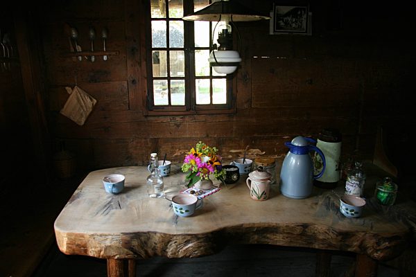 Switzerland, Brienz, Bernese Oberland, open-air museum, history, museum, historical, Ballenberg, house, home, inside, table, breakfast, kitchen, coffee,