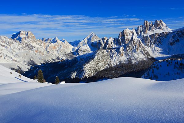Alps, Alpine panorama, Antelao, view, mountain, mountains, massif, mountain panorama, Croda da Lago, Dolomites, Europe, cliff, rock, summit, peak, Italy, morning, panorama, snow, mood, south Tyrol, South Tirol, winter, alpine, blue, sky, sunny, snow-covere