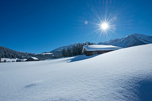 Les Mosses, mountain, mountains, chalet, snow, Vaud, VD, Alpes vaudoises, Vaud Alps, Alps, Switzerland, winter, pass, Col des Mosses