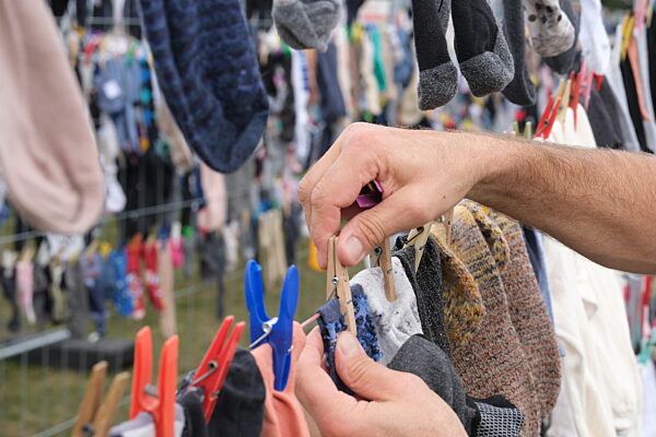 Weltrekordversuch: Längste Wäscheleine mit meisten Sockenpaaren