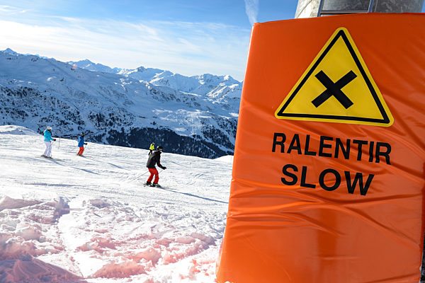 Schumacher nach Skiunfall im künstlichen Koma