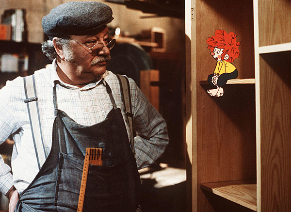 MEISTER EDER UND SEIN PUMUCKL