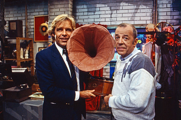 Souvenirs, Souvenirs