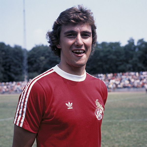 Portraet Dieter Mueller, Fussball, Bundesliga, 1976/1977, Pressetermin 1. FC Koeln, Vorstellung der Mannschaft fuer die neue Saison