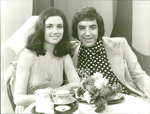 Peter Alexander präsentiert Spezialitäten