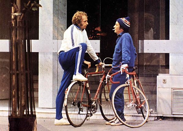 Der Grosse Blonde Mit Dem Schwarzen Schuh