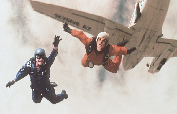 TÖDLICHE GESCHWINDIGKEIT  (Terminal Velocity)