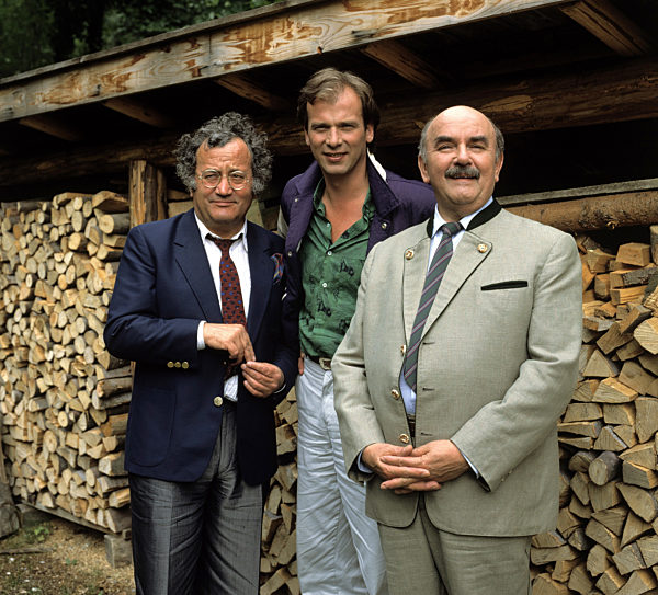 DER SCHWAMMERLKÖNIG 1. Mal eng - mal breit