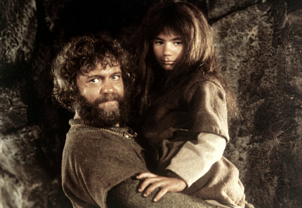 ASTRID LINDGREN: RONJA - DIE RÄUBERTOCHTER Ronja Rövardotter