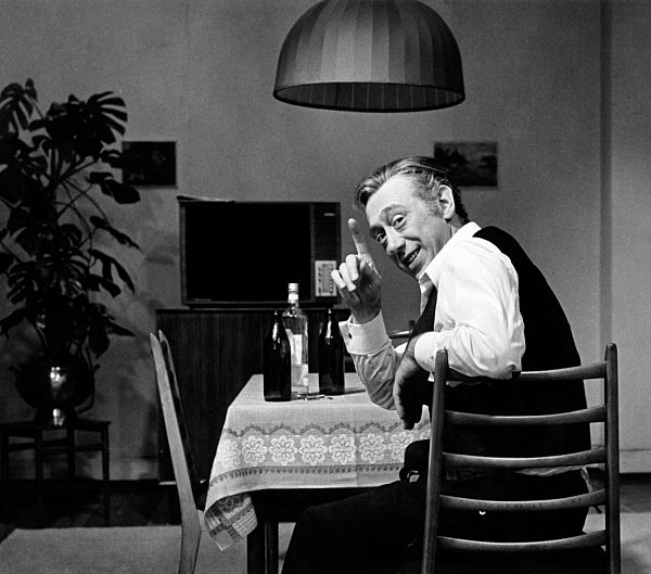 Industrielandschaft mit Einzelhändlern