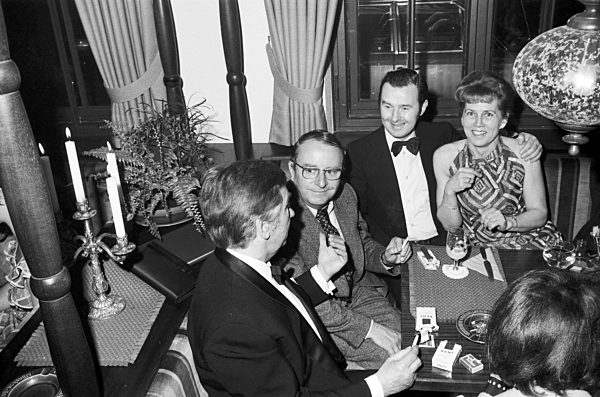 Klaus Schwarzkopf, Ernst H. Hilbich