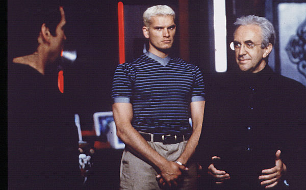 James Bond 007: Der Morgen stirbt nie / Pierce Brosnan / Jonathan Pryce / Götz Otto