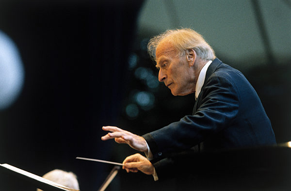 Dirigent YEHUDI MENUHIN Aufnahme von 1987.