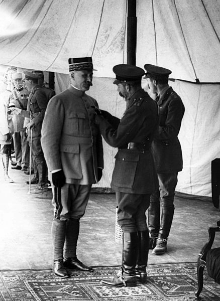 WW1, Erster Weltkrieg: King George V & Petain