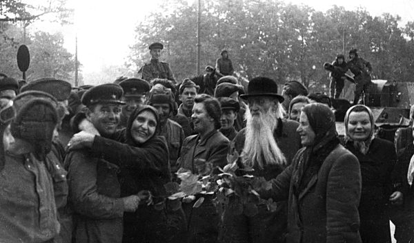 WW2, Zweiter Weltkrieg: Leningrad Front, 1944.