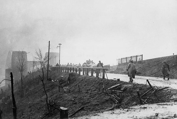 WW2, Zweiter Weltkrieg: US soldiers, Rhine River