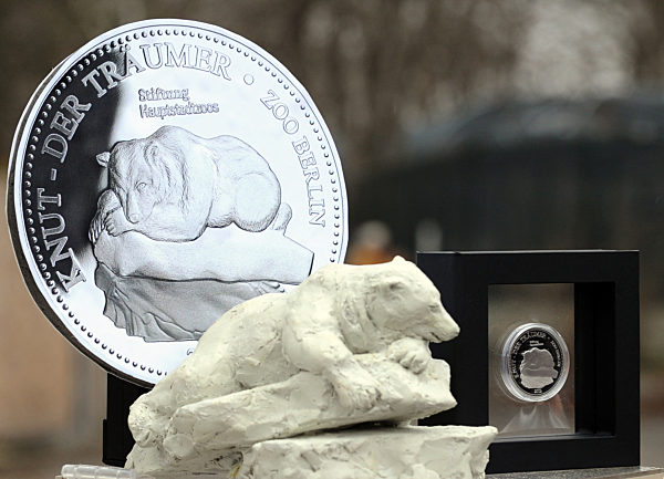 Gedenkmünze für Eisbär "Knut"