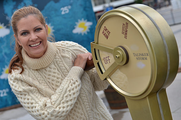 Maxi Biewer bei Werbeaktion in Berlin