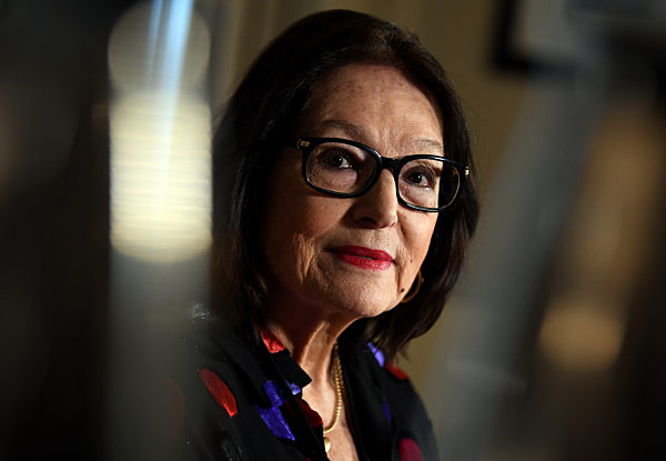 Nana Mouskouri