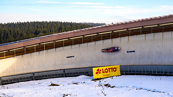 GER, Thueringen, 7. Eberspaecher Rodel Weltcup 2025/2026, 1 Mixed-Event Europameisterschaft pressenden by Skechers, Oberhof, 23.01-24.01.2026, 1. Lauf Herren Doppel, 11.10Uhr, 24.02.2026