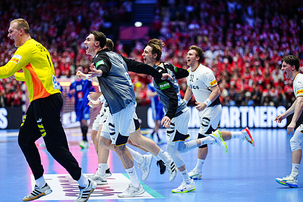 DEN, Germany vs. France, Handball, EHF European Championship 202