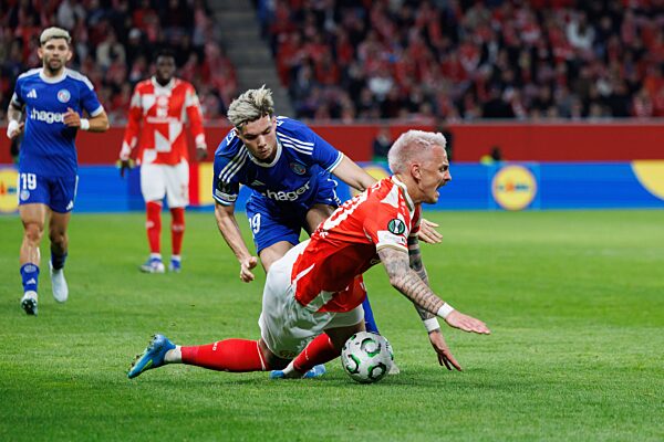 FSV FSV Mainz 05 vs Racing Strassburg, Football, Conference Leag