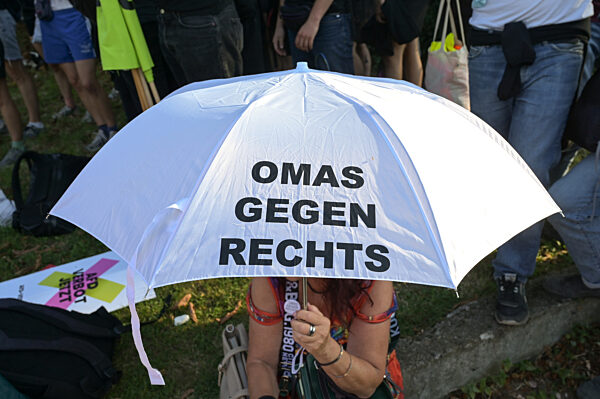 Landtagswahl Thüringen - Demonstration vor dem Landtag
