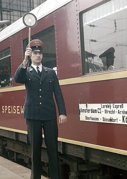 Loreley-Express am Kölner Hauptbahnhof 1959