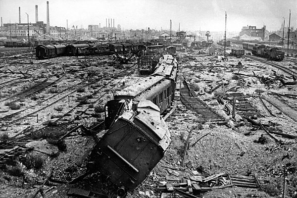 II. WK - Luftangriffe auf Dresden 1945