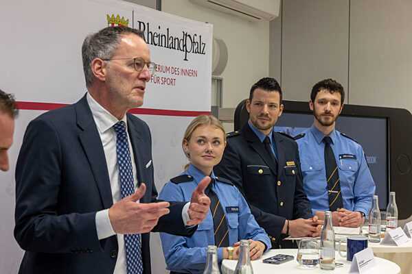 Erste Influencerin der Polizei Rheinland-Pfalz vorgestellt