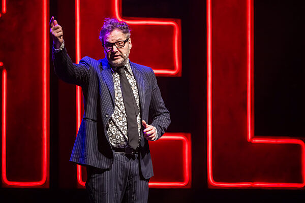 Paul Panzer gastiert mit seinem neuen Programm "Schöne neue Welt" in der Sparkassen-Arena Zwickau