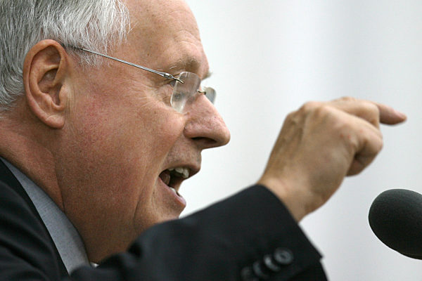 Der Vorsitzende der Partei Die Linke, Oskar Lafontaine...