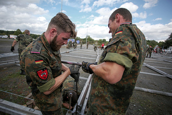 Neue Notunterkünfte für Flüchtlinge in Hessen