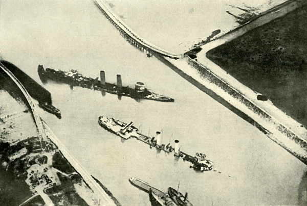 'The Blocking of Zeebrugge Harbour', (1919). Creator: Unknown.