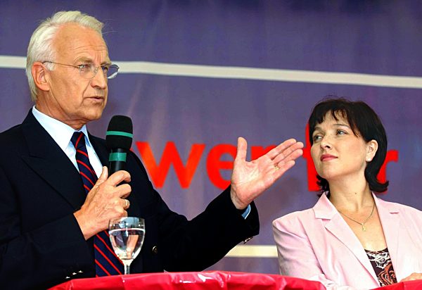 Stoiber zu Wahlkampfveranstaltung der Frauen-Unionen