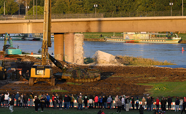 Brückeneinsturz in Dresden
