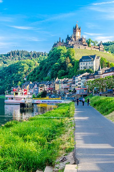 Germany, Rhineland-Palatinate, Cochem, Cochem Castle in Mosel valley