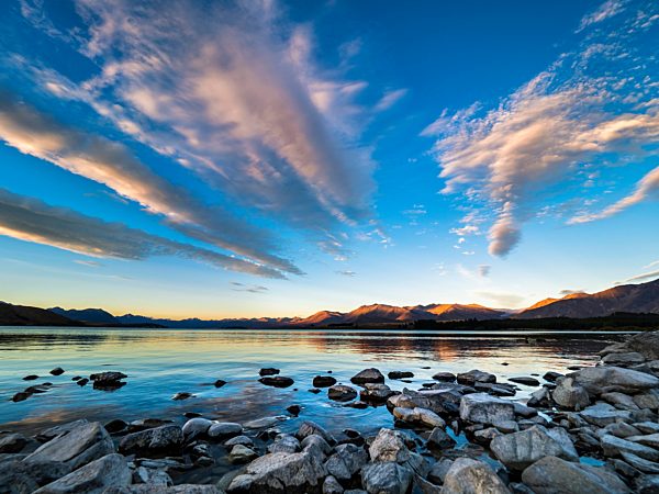 New Zealand, South Island, Canterbury Region, Lake Tekapo at sunset