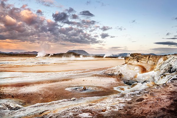 Island, Myvatn, Hverir, solfatara field, mudpots