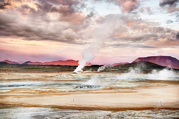 Island, Myvatn, Hverir, solfatara field, mudpots