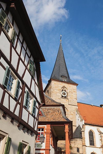 Germany, Rhineland-Palatinate, Freinsheim, Church and townhall, half-timbered house