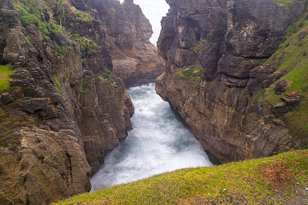 New Zealand, South Island, Punakaiki, Pancake Rocks
