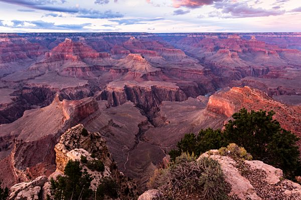 USA, Arizona, Grand Canyon National Park, Grand Canyon in the evening