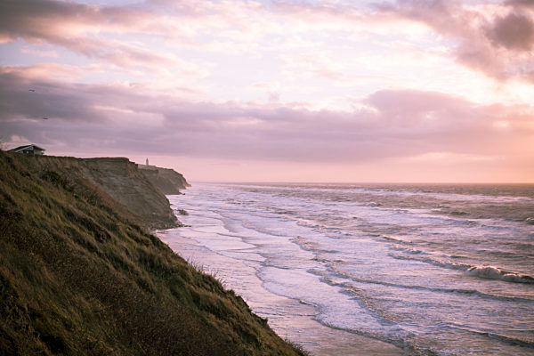 Denmark, North Jutland, Lonstrup, cliff coast at twilight