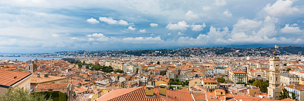 France, Provence-Alpes-Cote d'Azur, Nice, Old town and rain clouds, panoramic view