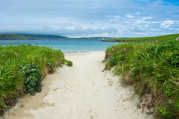 United Kingdom, Scotland, Shetland Islands, sand beach in Levenwick
