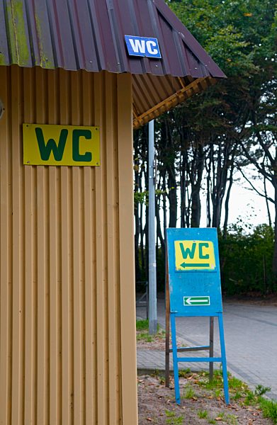 Poland, Toilet-Lodge at Ustronie Morskie