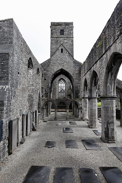 Ireland, Connacht, County Sligo, View of Sligo Abbey